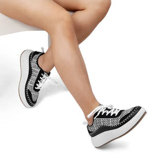 BLACK/WHITE