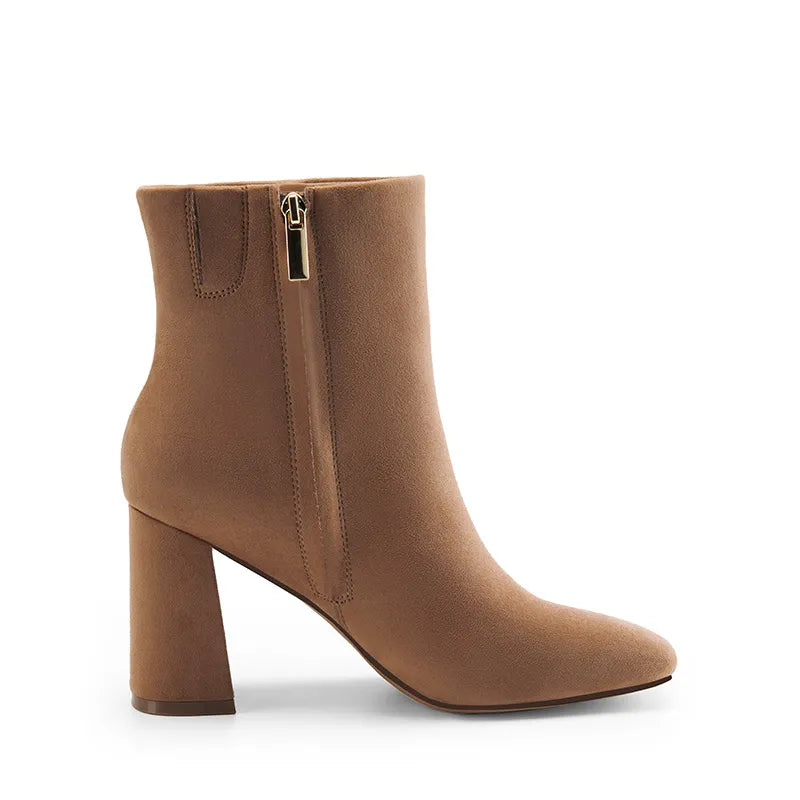 TAN-SUEDE
