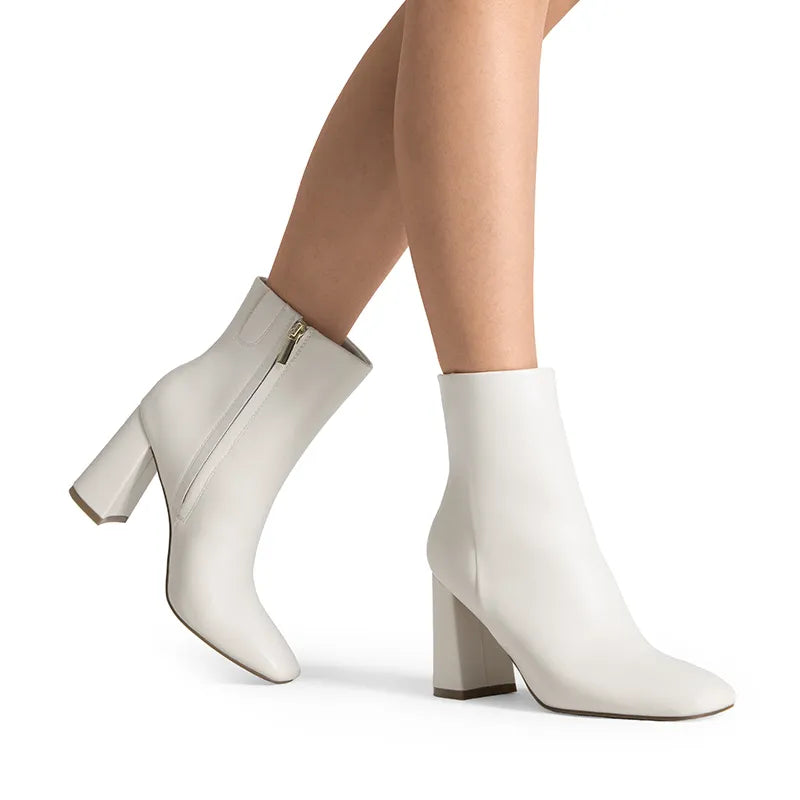 WHITE-PU