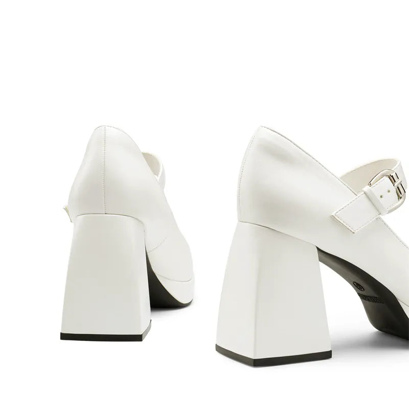 WHITE PU