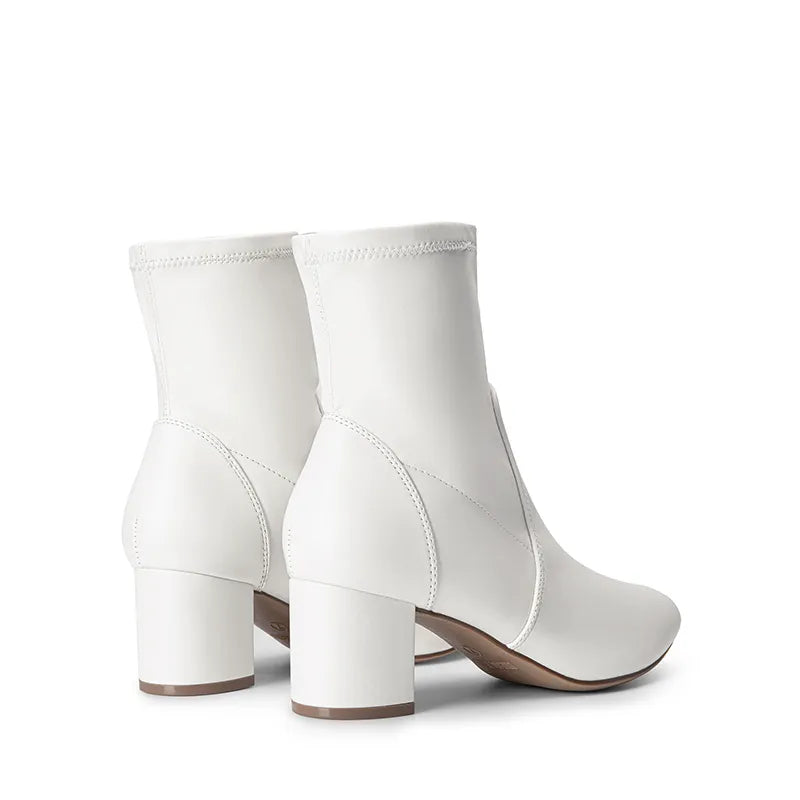 WHITE-PU