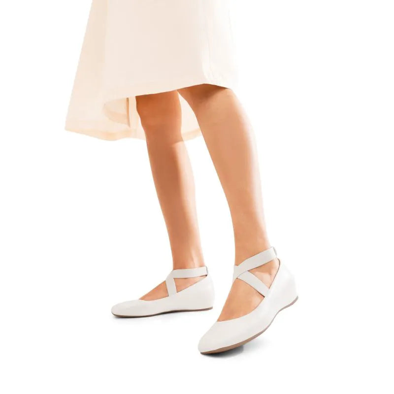 WHITE-PU