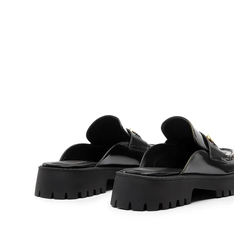 BLACK-PAT