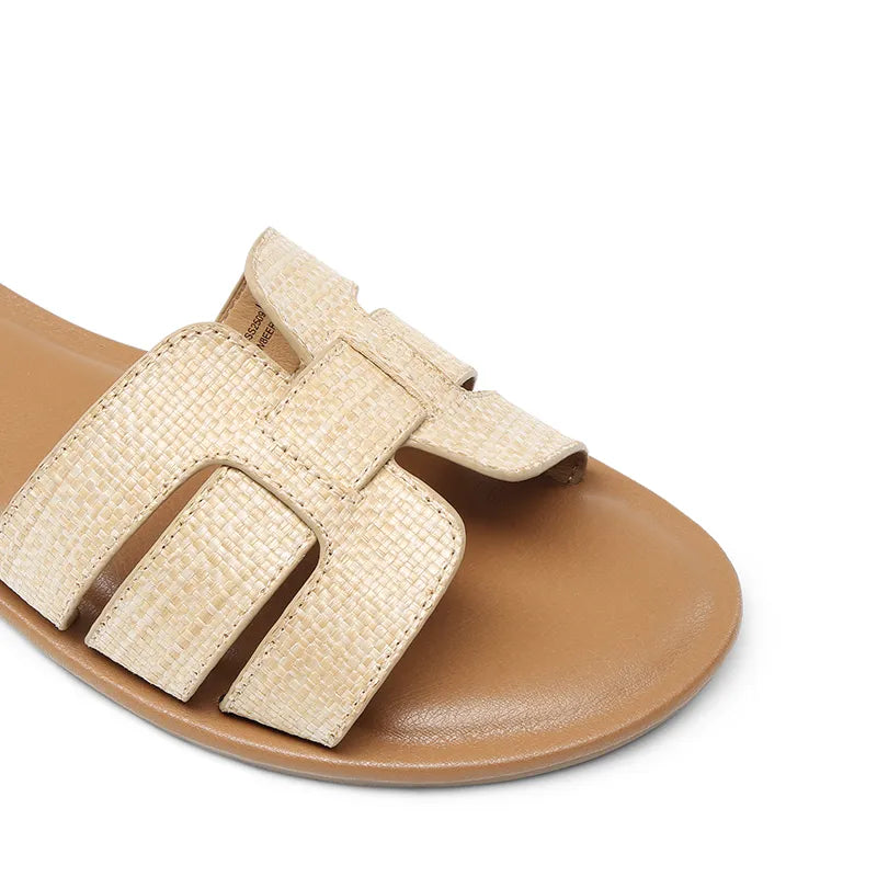 NUDE-RAFFIA
