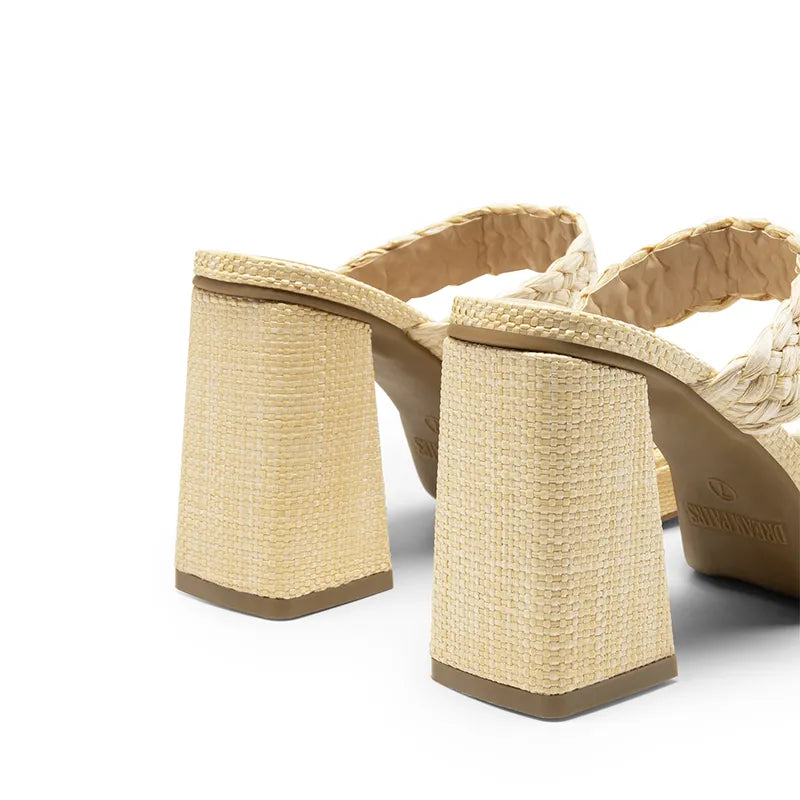 NUDE-WOVEN