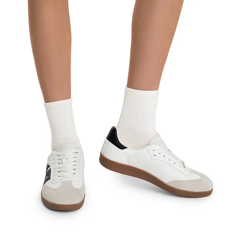 WHITE BLACK