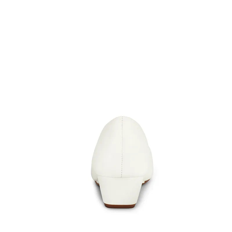 WHITE PU