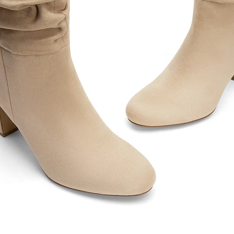 SANDY BEIGE-SUEDE