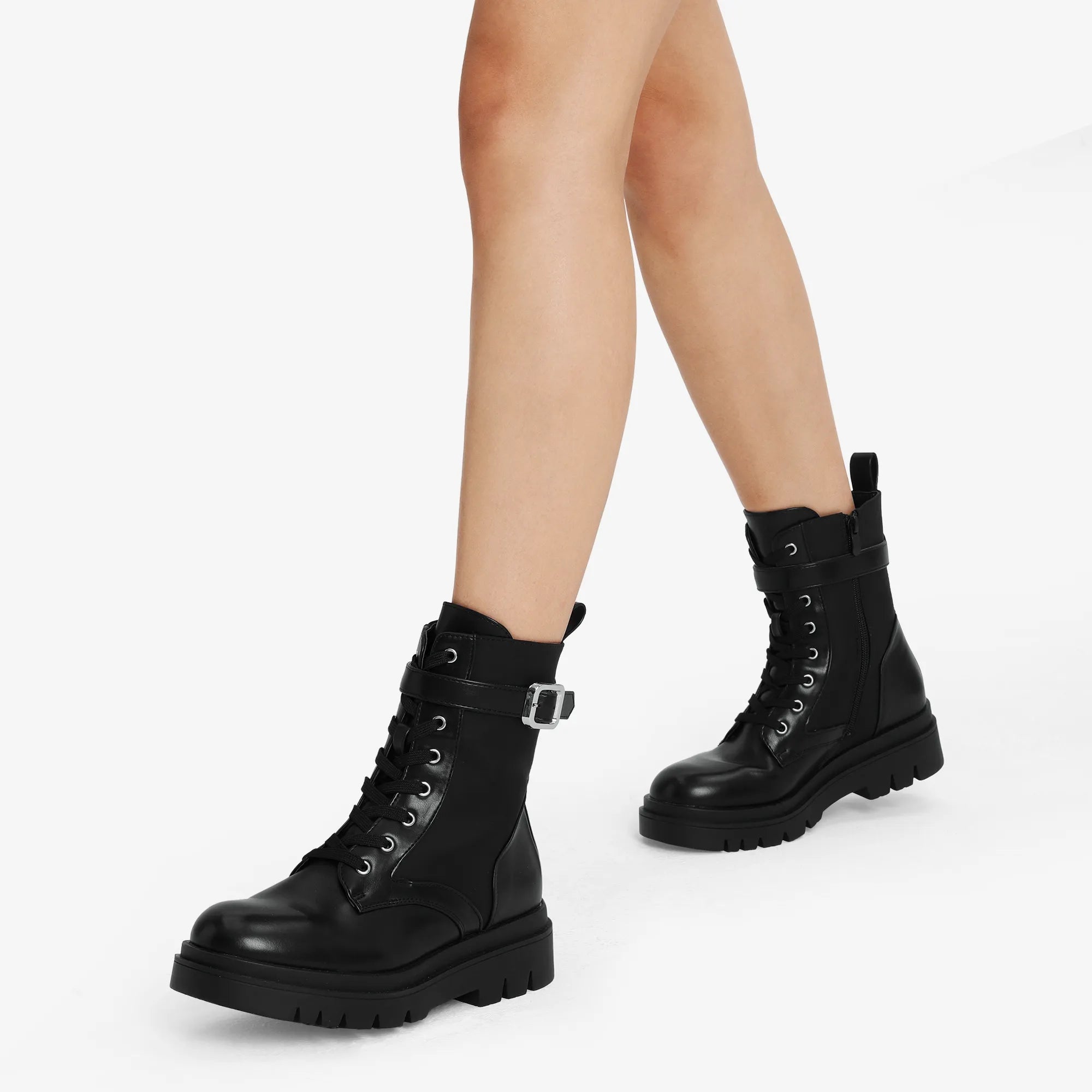 BLACK PU