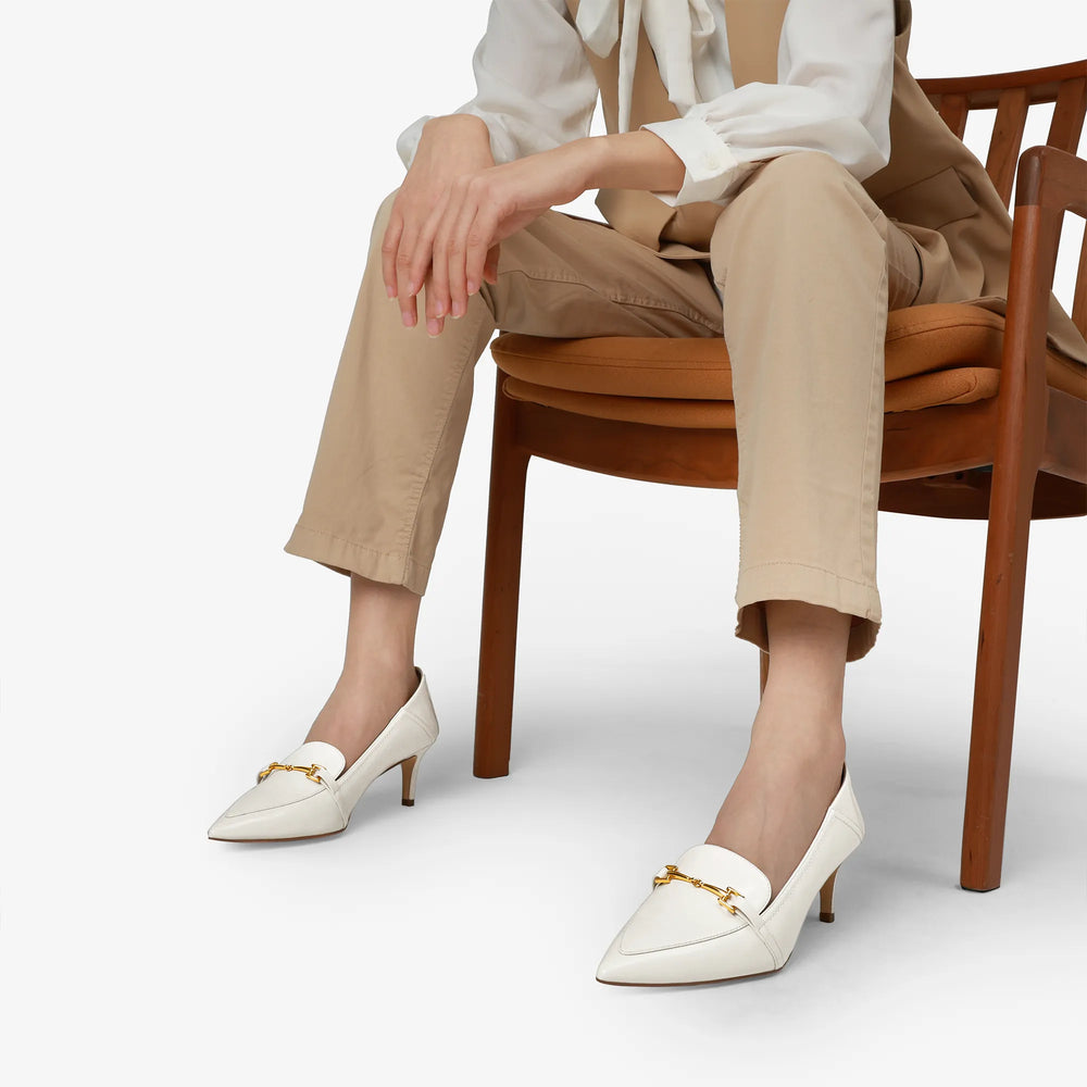 WHITE PU