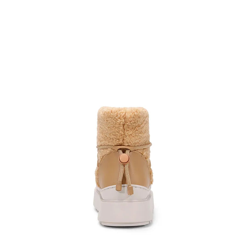 TAN-FURRY
