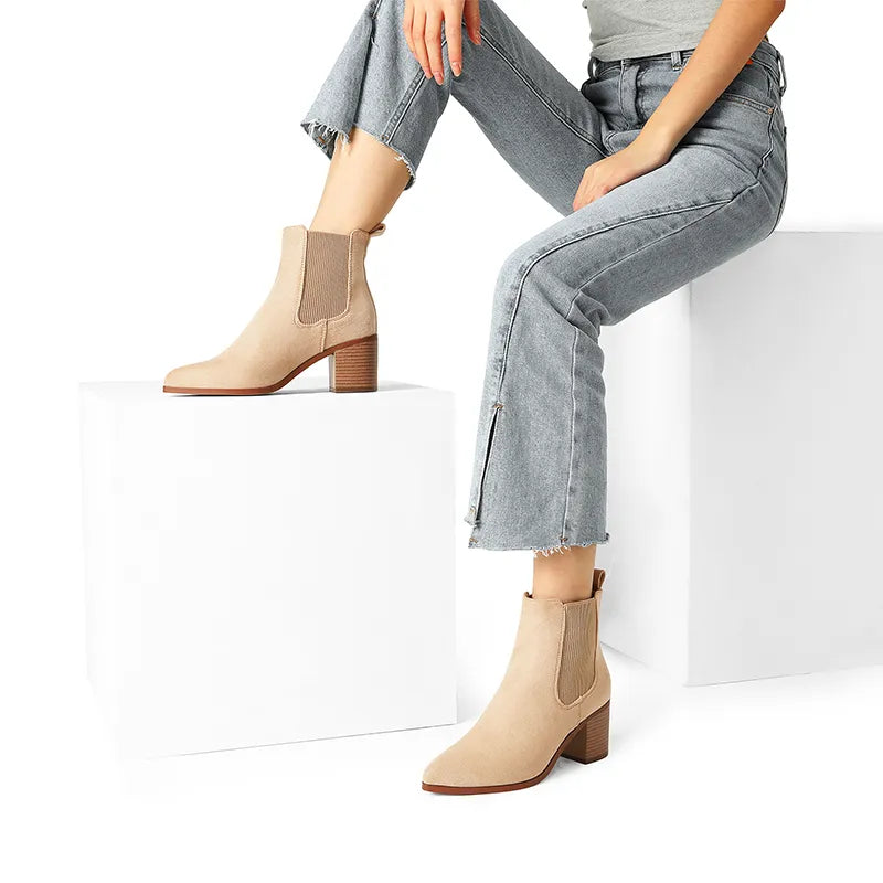 NUDE-SUEDE