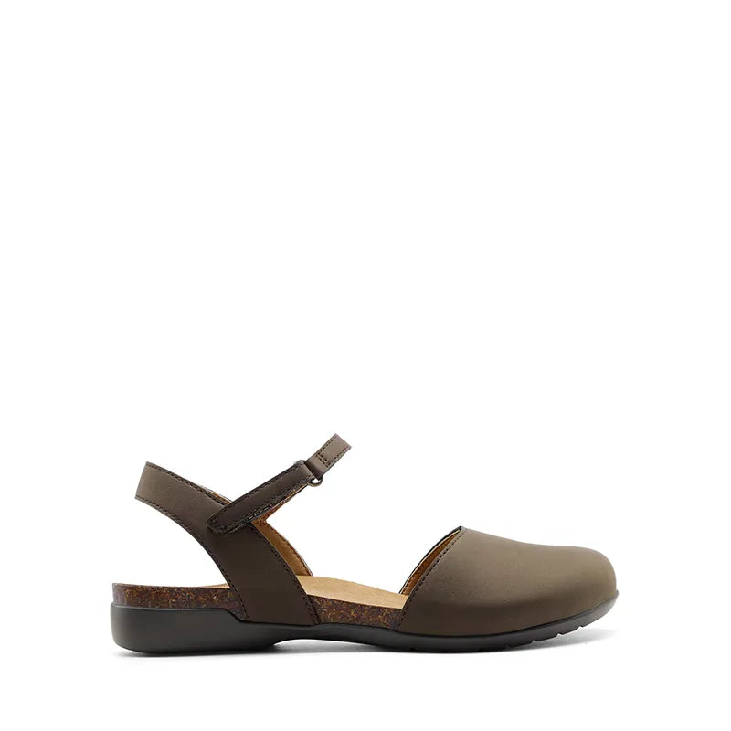 DARK BROWN