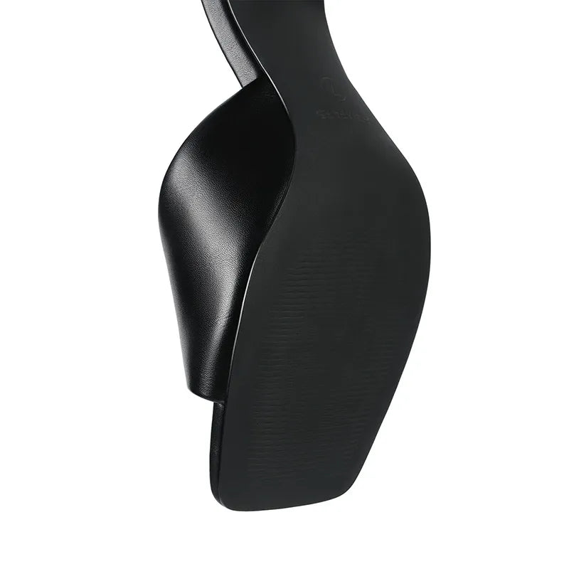 BLACK-PU